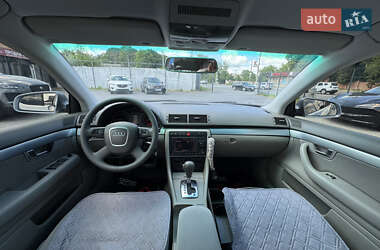 Седан Audi A4 2005 в 