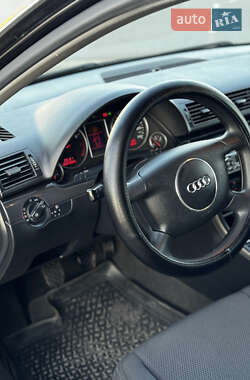 Универсал Audi A4 2005 в 