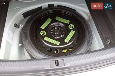 Седан Audi A4 2014 в 