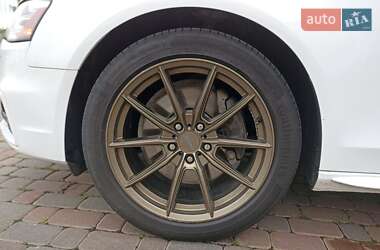 Седан Audi A4 2014 в 