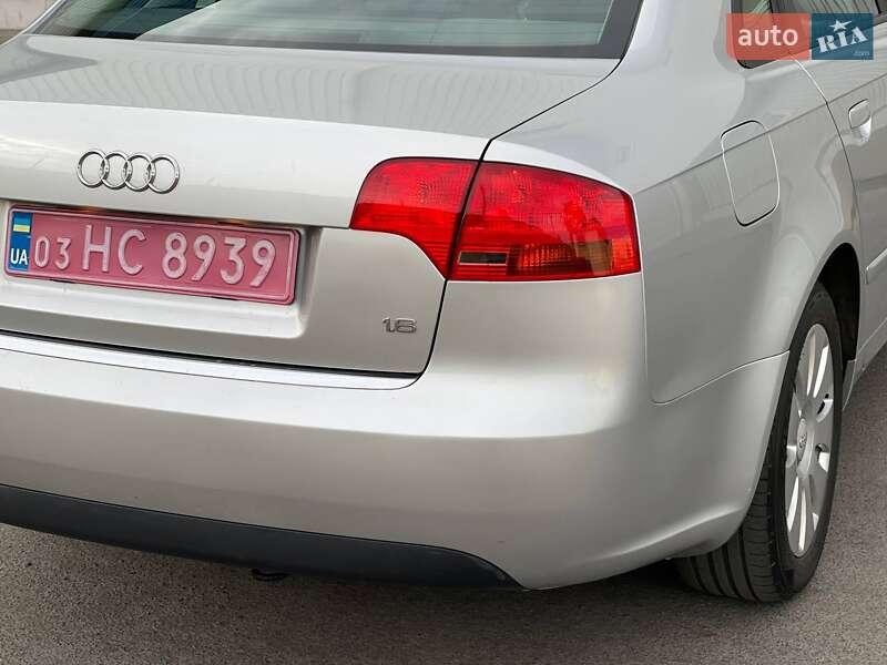 Седан Audi A4 2005 в Луцке