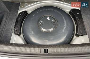 Седан Audi A4 2005 в 