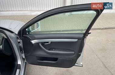 Седан Audi A4 2005 в 