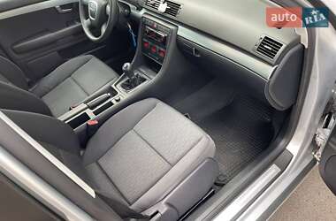 Седан Audi A4 2005 в 
