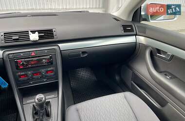 Седан Audi A4 2005 в 