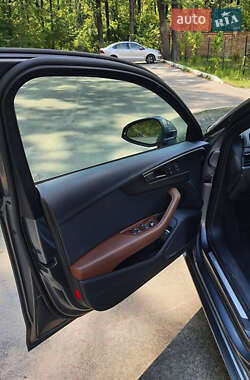 Седан Audi A4 2018 в 