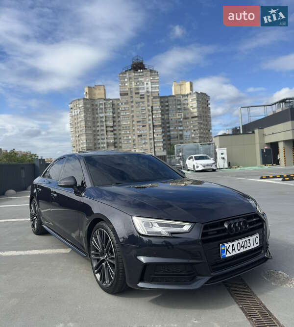 Седан Audi A4 2017 в Киеве