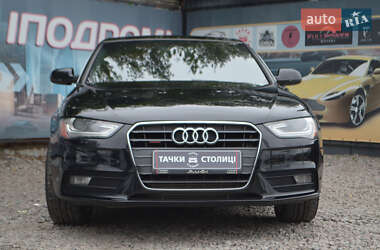 Седан Audi A4 2012 в 