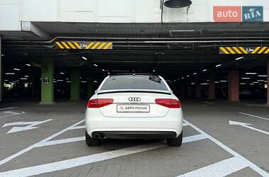 Седан Audi A4 2012 в 