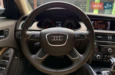 Седан Audi A4 2012 в 