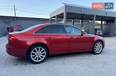 Седан Audi A4 2013 в 