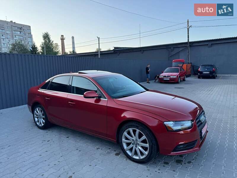 Седан Audi A4 2013 в Житомире