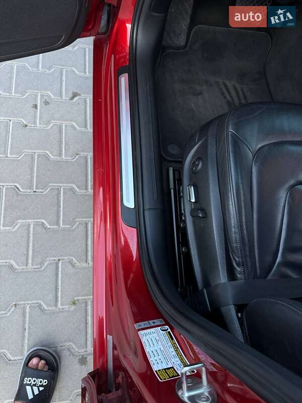 Седан Audi A4 2013 в Житомире