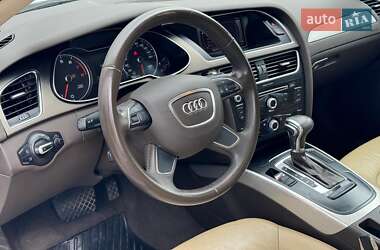 Седан Audi A4 2012 в 