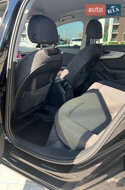 Универсал Audi A4 2018 в 