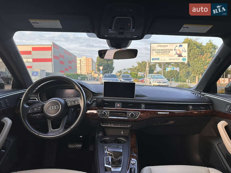 Седан Audi A4 2017 в Киеве
