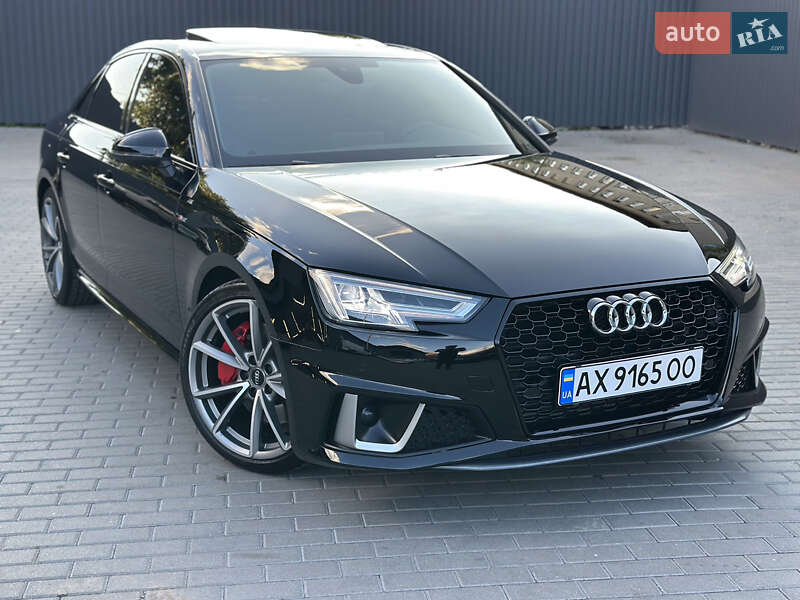 Седан Audi A4 2017 в Харкові
