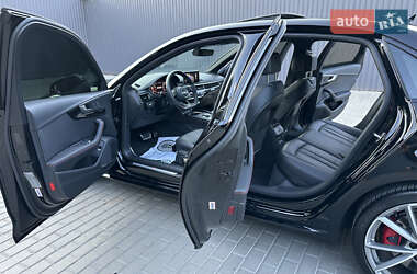Седан Audi A4 2017 в 