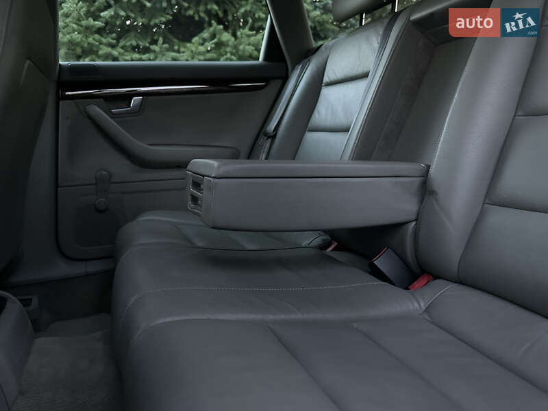 Универсал Audi A4 2003 в Сарнах