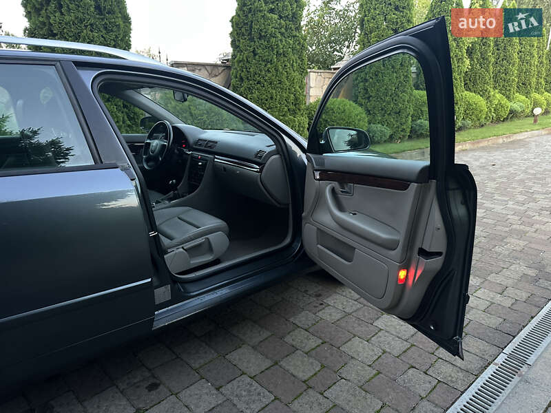 Универсал Audi A4 2003 в Сарнах