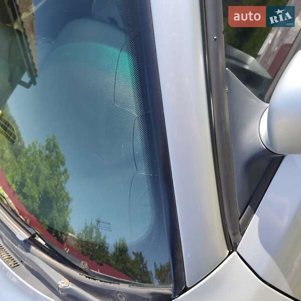 Седан Audi A4 1998 в Каменец-Подольском
