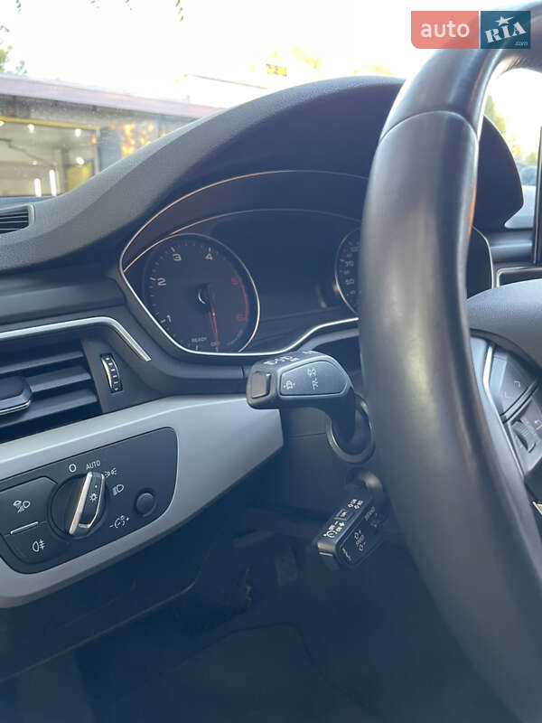 Универсал Audi A4 2022 в Павлограде