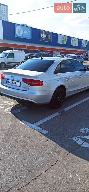 Седан Audi A4 2013 в Киеве