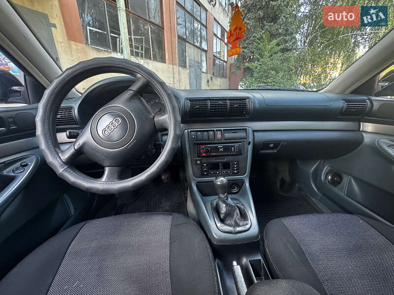 Универсал Audi A4 1998 в Одессе