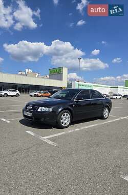 Седан Audi A4 2003 в 