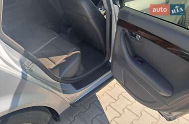 Седан Audi A4 2002 в 