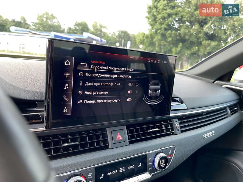 Седан Audi A4 2019 в Киеве