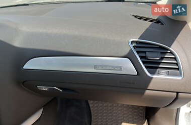Седан Audi A4 2015 в 