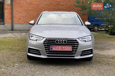 Седан Audi A4 2017 в Львові