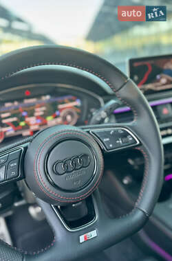 Седан Audi A4 2017 в 