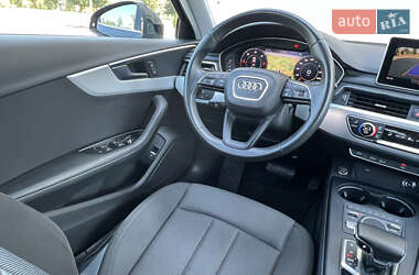 Седан Audi A4 2018 в 