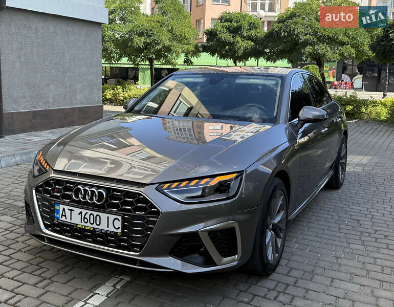 Audi A4 2019