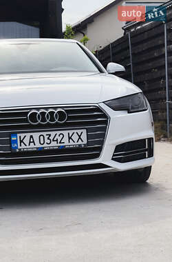 Седан Audi A4 2016 в 
