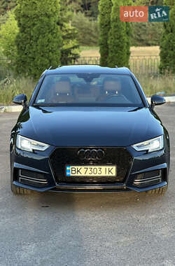 Седан Audi A4 2016 в 