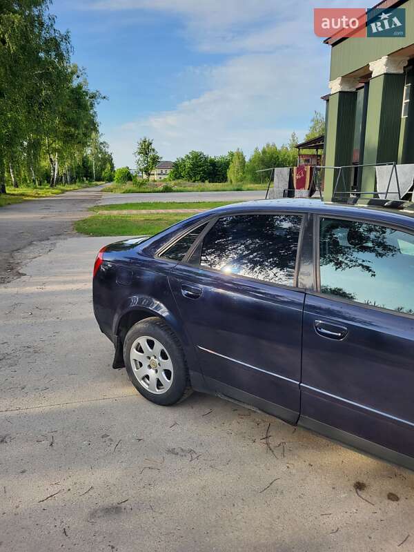 Седан Audi A4 2002 в Славуте