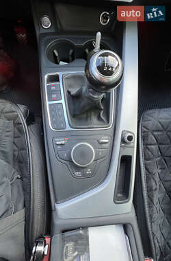 Универсал Audi A4 2016 в 