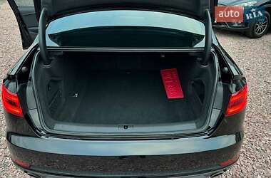 Седан Audi A4 2018 в 