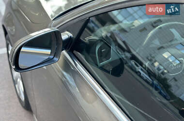 Седан Audi A4 2015 в 