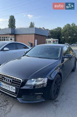 Седан Audi A4 2010 в 