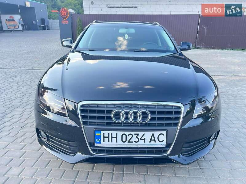 Audi A4 2011