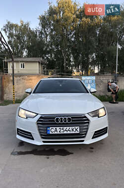 Седан Audi A4 2016 в 