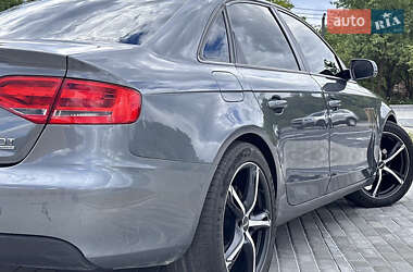 Седан Audi A4 2011 в 