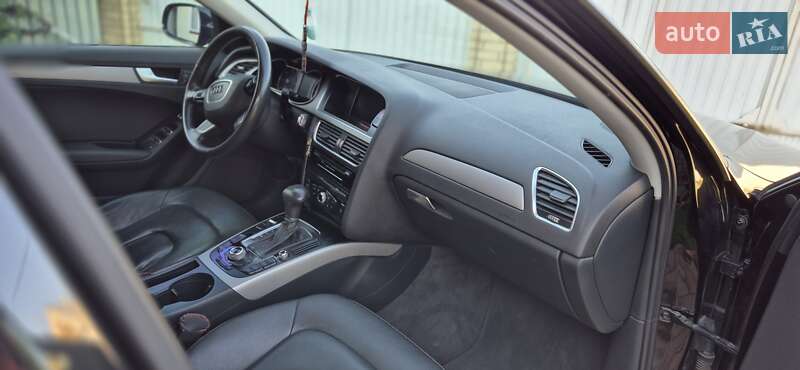 Универсал Audi A4 2013 в Снятине