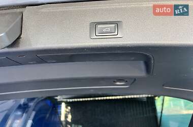 Универсал Audi A4 2016 в 