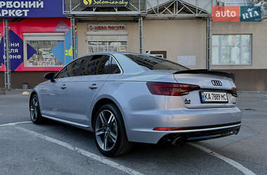 Седан Audi A4 2018 в 