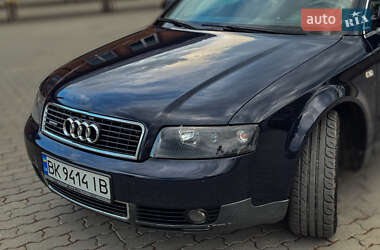 Универсал Audi A4 2004 в 